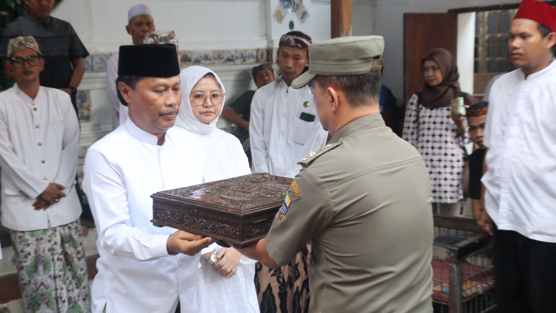 Pemkot Cirebon Gelar Ziarah dan Salat Berjamaah, Wujud Syukur di Hari Jadi ke-599