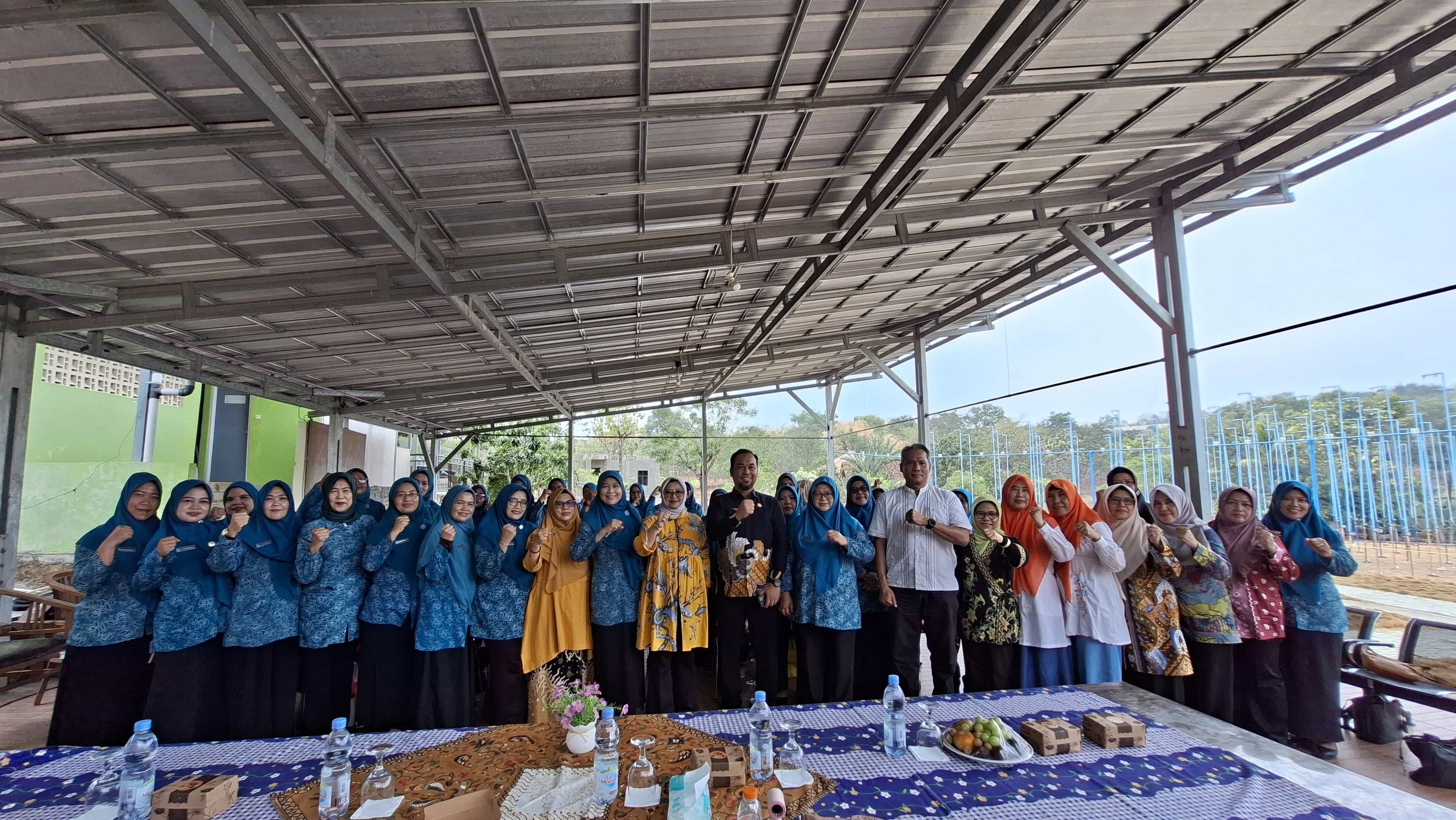 Ketua TP PKK Kota Cirebon Roadshow ke Kelurahan Argasunya, Perkuat Pembinaan dan Pemberdayaan Kader PKK