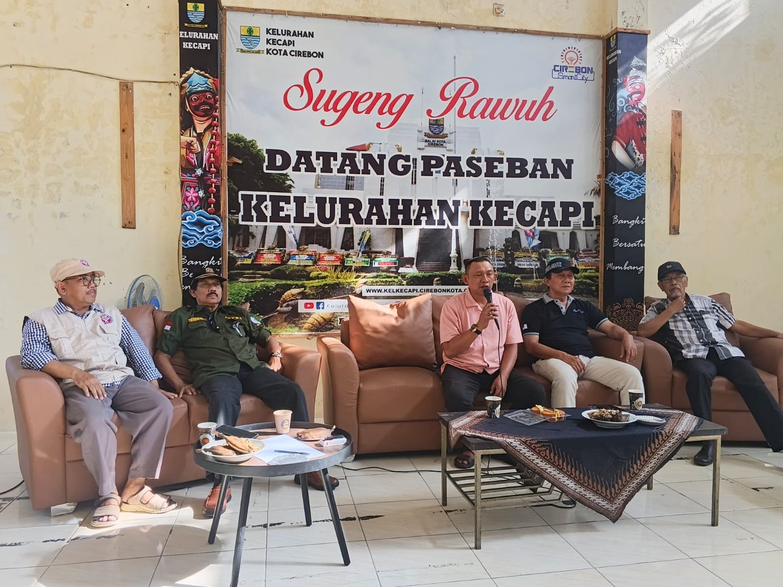 Rapat koordinasi Pembentukan Panitia HUT RI dan Peringatan HUT Kota Cirebon yang ke 599