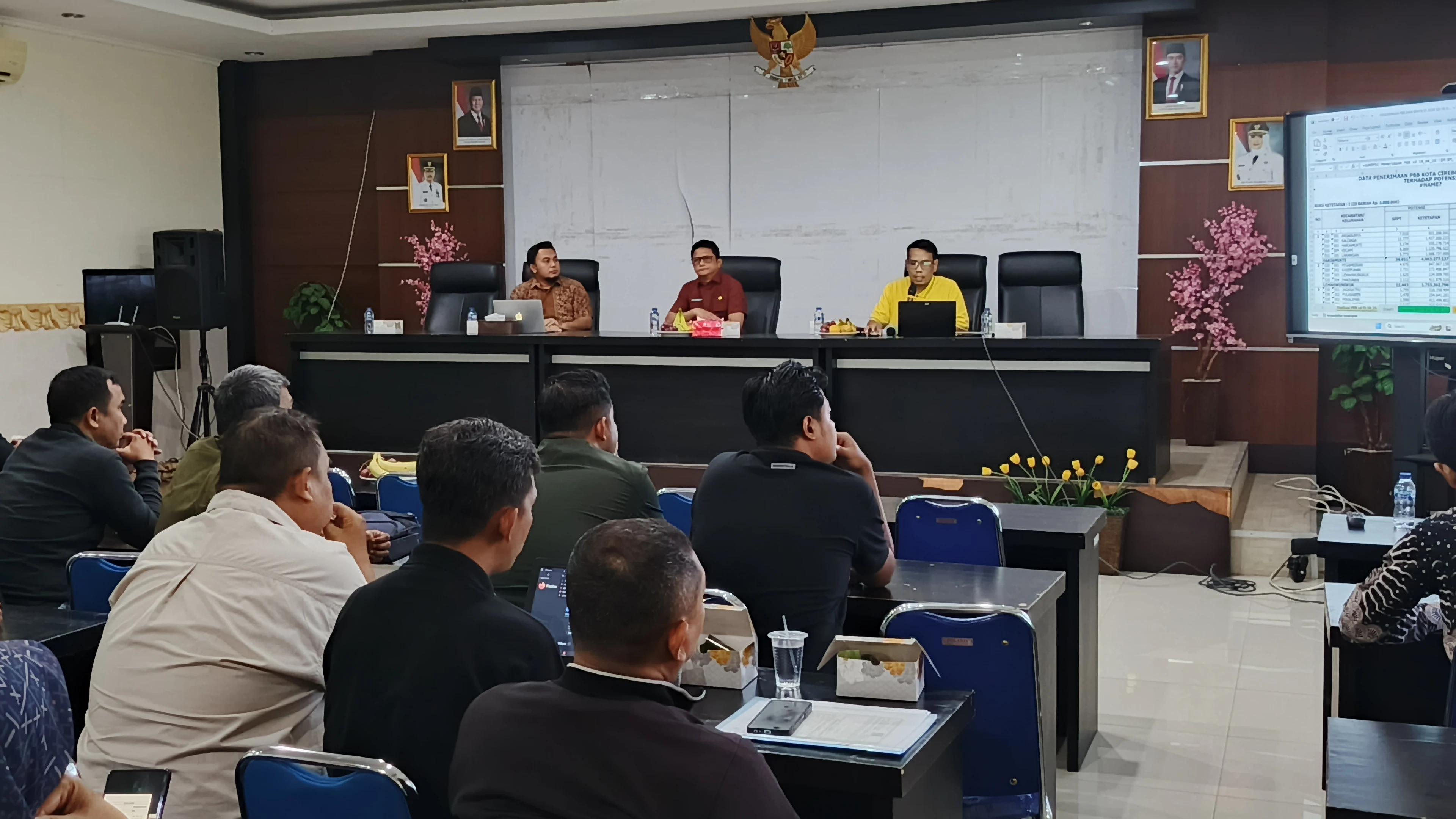 Sosialisasi Pemanfaatan layanan
digital Pajak Bumi dan Bangunan Perdesaan dan Perkotaan PBB P2